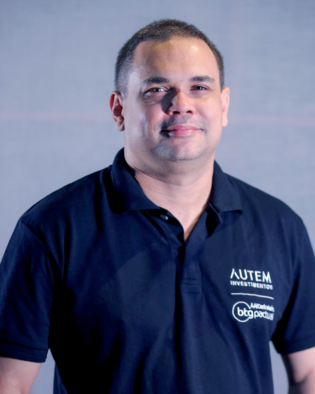 Leo Mira